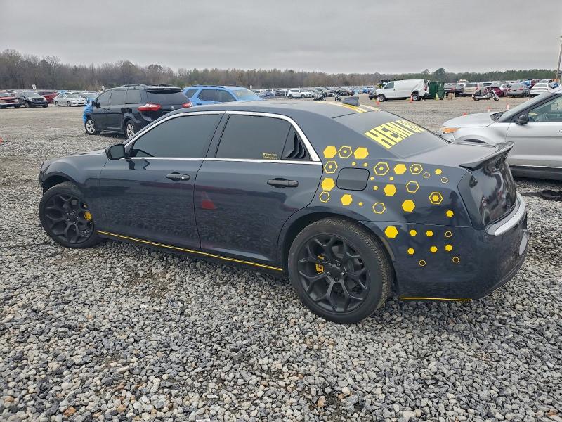 Photo 2 from auction – 2018 CHRYSLER 300C with VIN 2C3CCAPT9JH227764