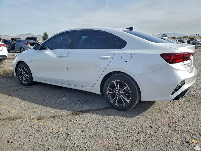 Photo 2 from auction – 2022 KIA FORTE FE with VIN 3KPF24AD1NE474874