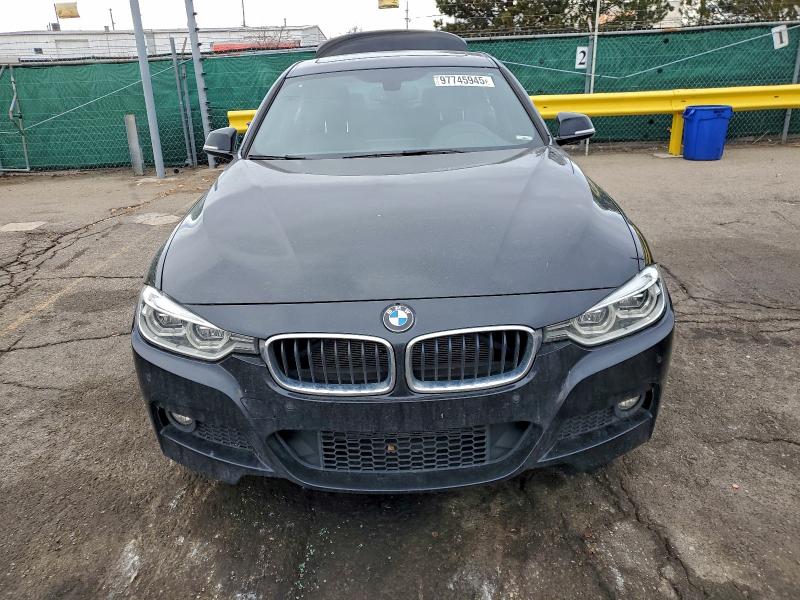 Photo 5 from auction – 2017 BMW 330 XI with VIN WBA8D9G31HNU66592