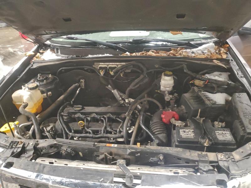 Photo 12 from auction – 2010 FORD ESCAPE XLT with VIN 1FMCU9D71AKC61541