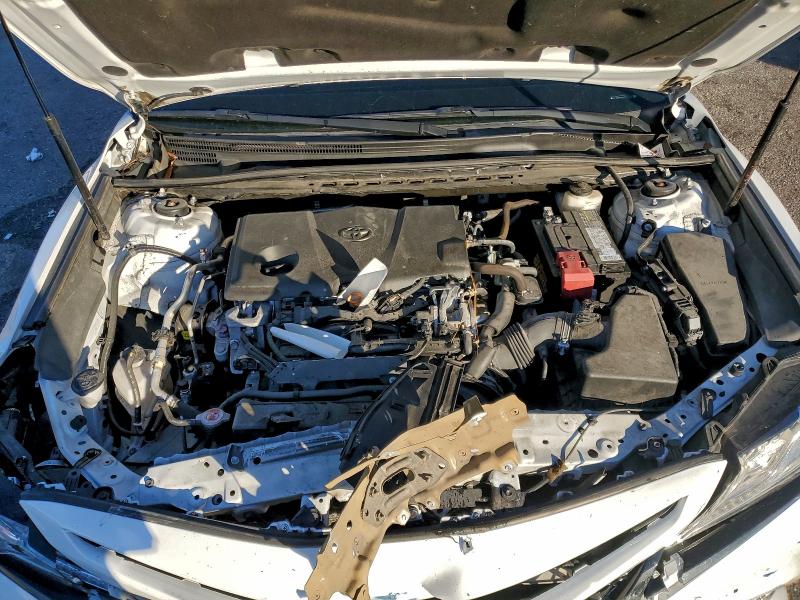 Photo 11 from auction – 2020 TOYOTA CAMRY with VIN 4T1K61AK2LU321172