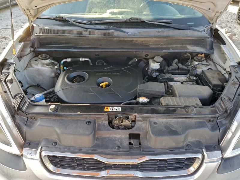 Zdjęcie 11 z aukcji – 2013 KIA SOUL + z VIN KNDJT2A62D7755223
