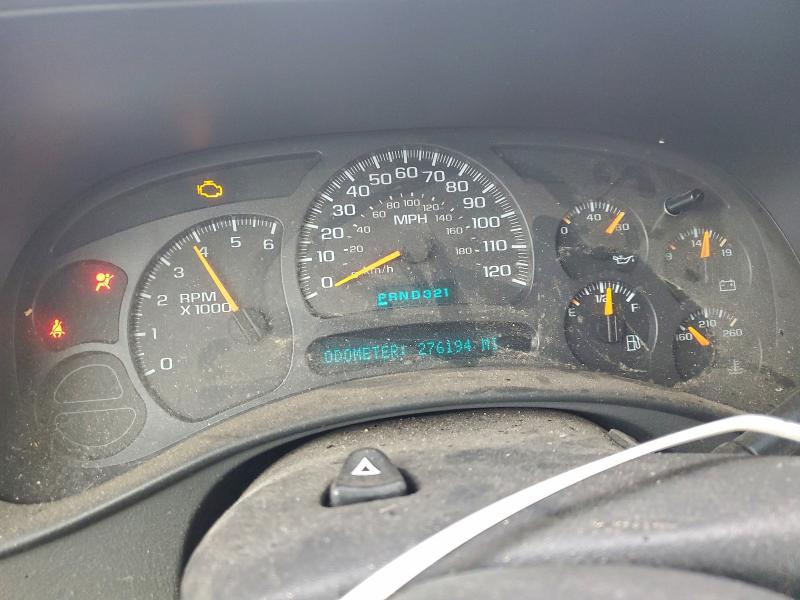 Photo 9 from auction – 2003 CHEVROLET TAHOE with VIN 1GNEC13V73J329374