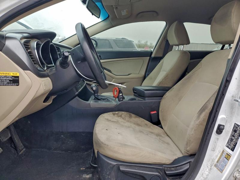 Photo 7 from auction – 2012 KIA OPTIMA LX with VIN 5XXGM4A78CG018061
