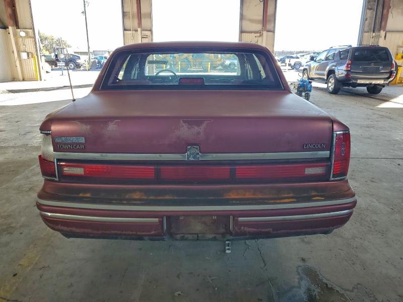 Photo 6 from auction – 1991 LINCOLN TOWN CAR E with VIN 1LNCM81W6MY637495