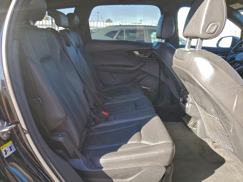 Photo 11 from auction – 2017 AUDI Q7 PRESTIG with VIN WA1VAAF74HD057961