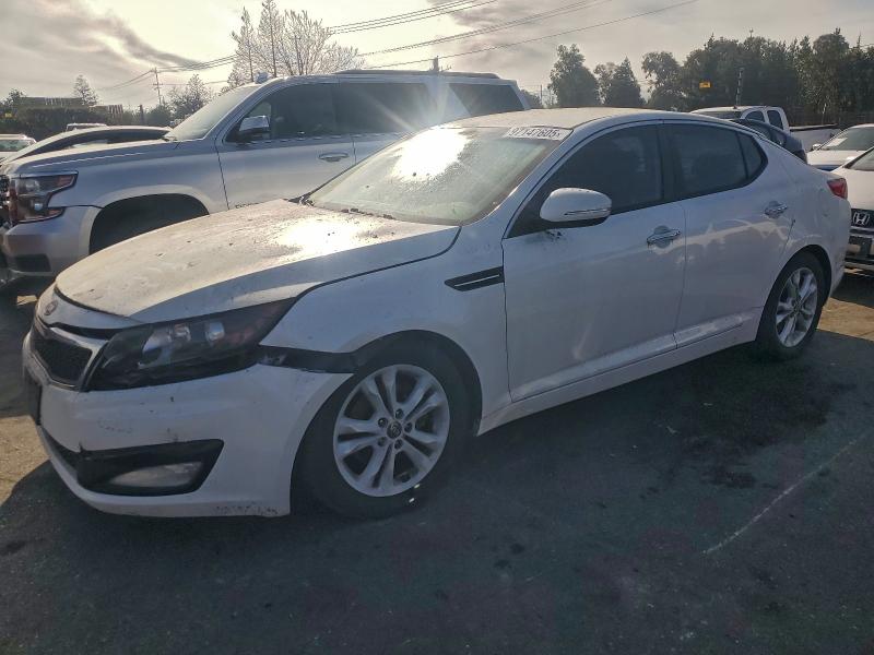 KIA OPTIMA EX 2011 with VIN KNAGN4A7XB5069753 - Photo from auction