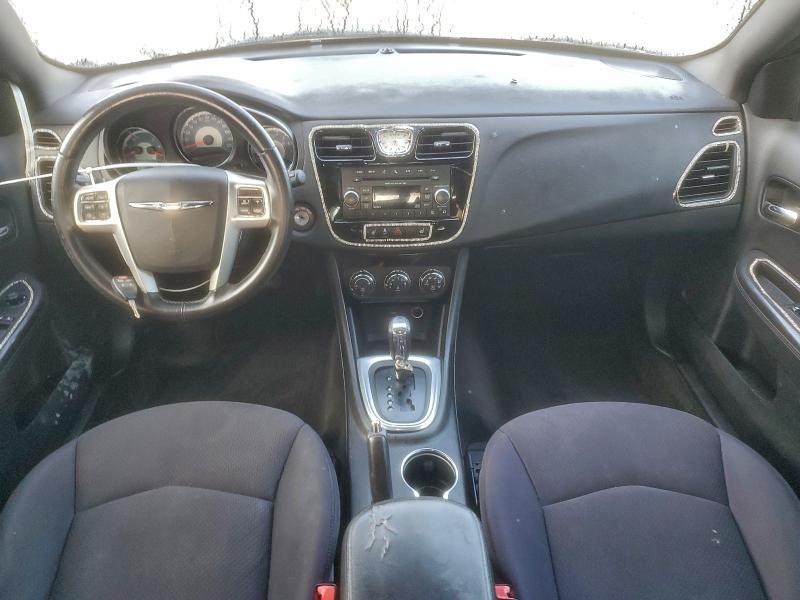 Photo 8 from auction – 2013 CHRYSLER 200 TOURIN with VIN 1C3CCBBBXDN501652