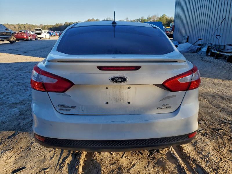 Photo 6 from auction – 2014 FORD FOCUS SE with VIN 1FADP3F24EL104459
