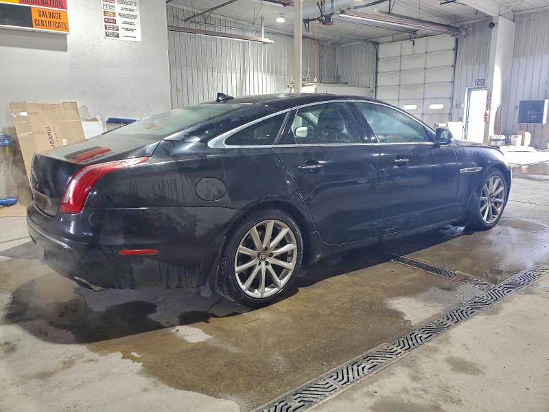 Photo 3 from auction – 2013 JAGUAR XJ with VIN SAJWA1C71D8V41251
