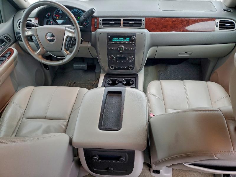 Photo 8 from auction – 2009 GMC SIERRA C15 with VIN 3GTEC33039G136027