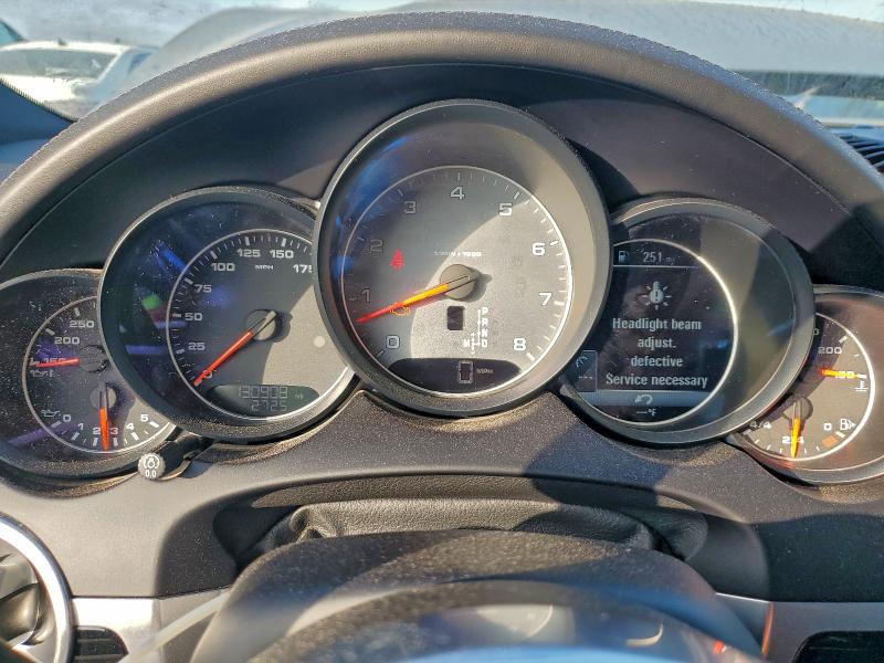 Photo 9 from auction – 2017 PORSCHE CAYENNE S with VIN WP1AB2A23HLA53732