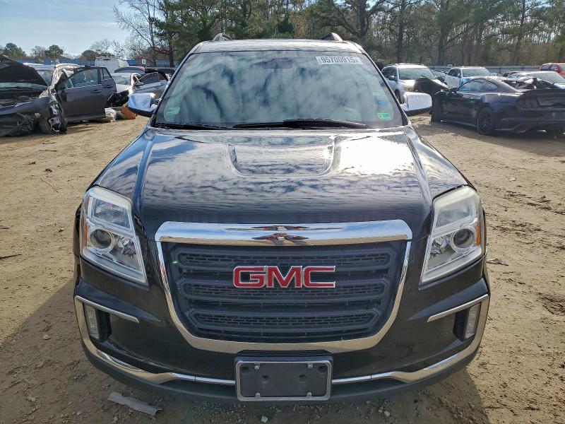 Photo 5 from auction – 2017 GMC TERRAIN SL with VIN 2GKALNEK3H6168189