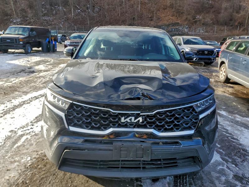 Photo 5 from auction – 2022 KIA SORENTO with VIN 5XYRGDLCXNG116002
