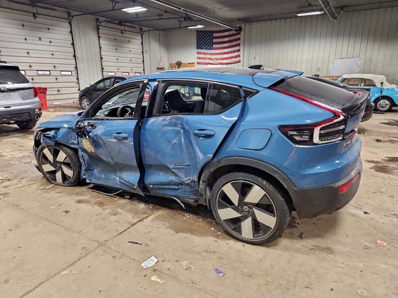 Photo 2 from auction – 2023 VOLVO C40 with VIN YV4ED3GM2P2047563