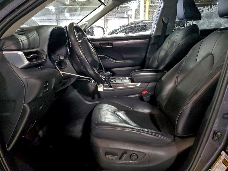 Photo 7 from auction – 2020 TOYOTA HIGHLANDER with VIN 5TDXBRCHXLS013726