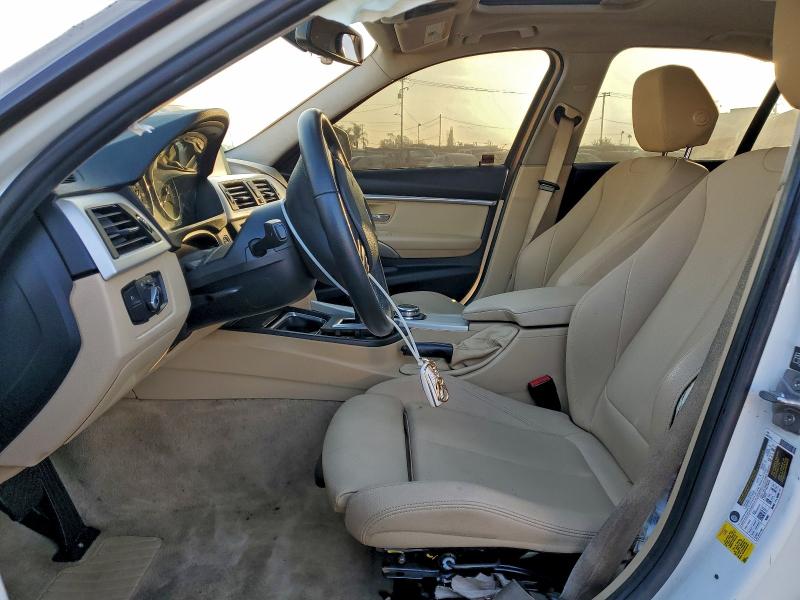 Photo 7 from auction – 2014 BMW 320 with VIN WBA3B1C55EK130790