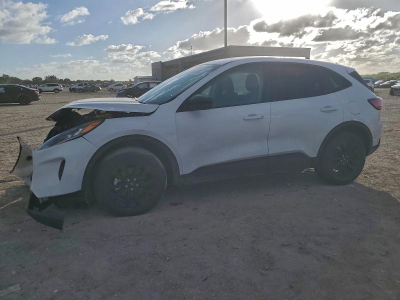 FORD ESCAPE SE 2020 with VIN 1FMCU9BZ3LUB10020 - Photo from auction