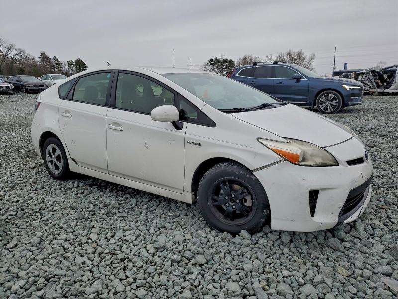 Photo 4 from auction – 2015 TOYOTA PRIUS with VIN JTDKN3DU4F1946856