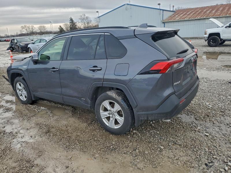 Photo 2 from auction – 2019 TOYOTA RAV4 LE with VIN JTMMWRFV2KD007941