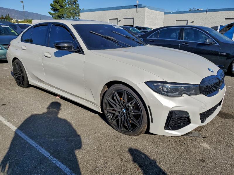 Photo 4 from auction – 2022 BMW M340I with VIN 3MW5U7J04N8C30880
