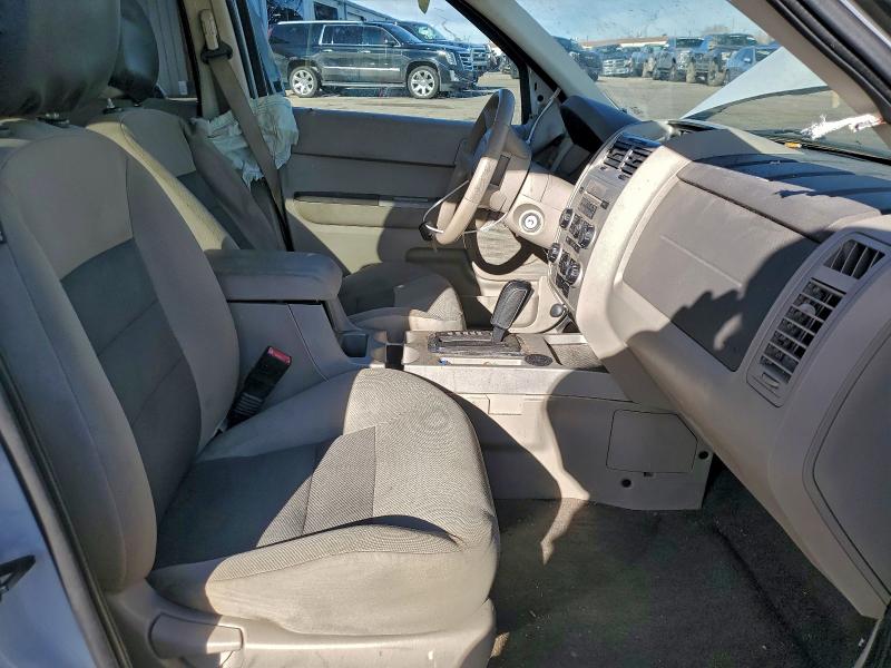 Photo 7 from auction – 2008 FORD ESCAPE XLT with VIN 1FMCU93168KA87490