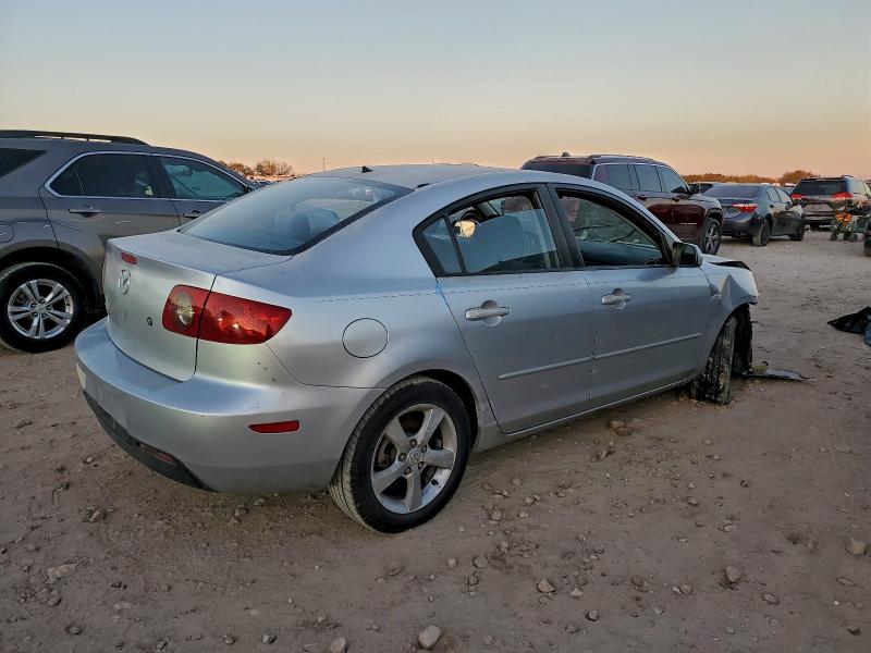 Photo 3 from auction – 2006 MAZDA 3 I with VIN JM1BK12FX61521062