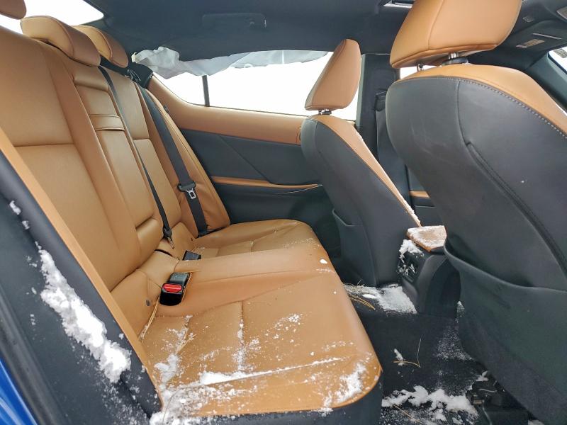 Photo 10 from auction – 2021 LEXUS IS 300 with VIN JTHC81F29M5044364