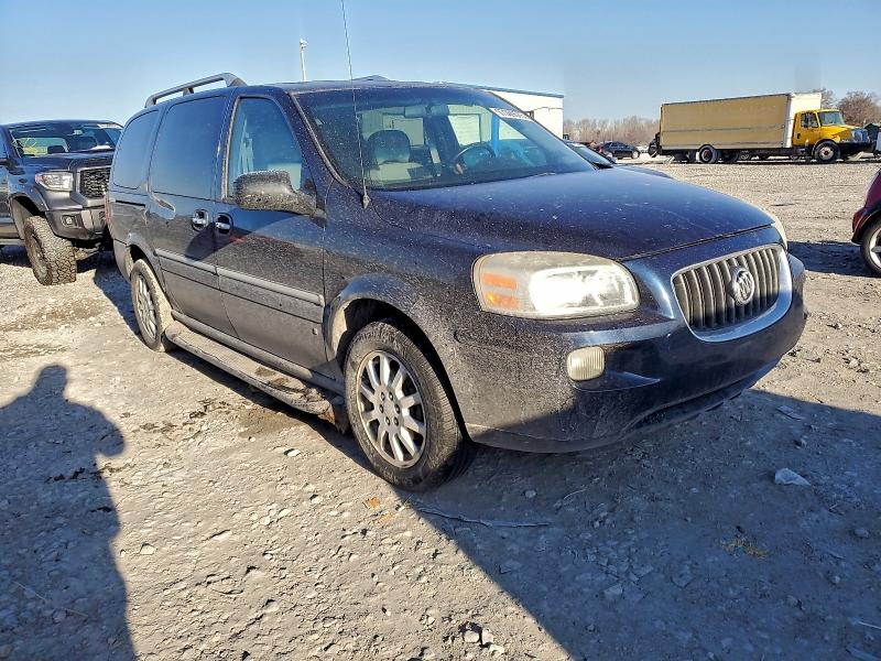 Photo 4 from auction – 2006 BUICK TERRAZA CX with VIN 5GADV33L36D190132