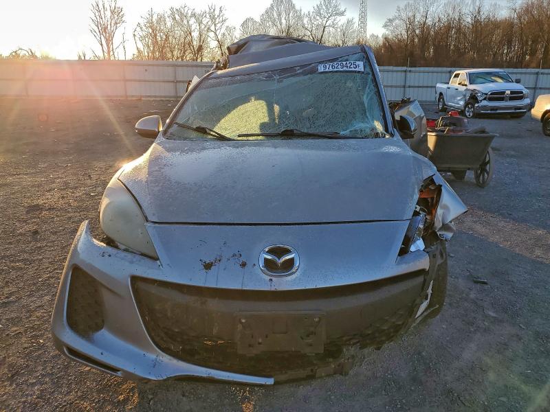 Zdjęcie 5 z aukcji – 2012 MAZDA 3 I z VIN JM1BL1L85C1695548