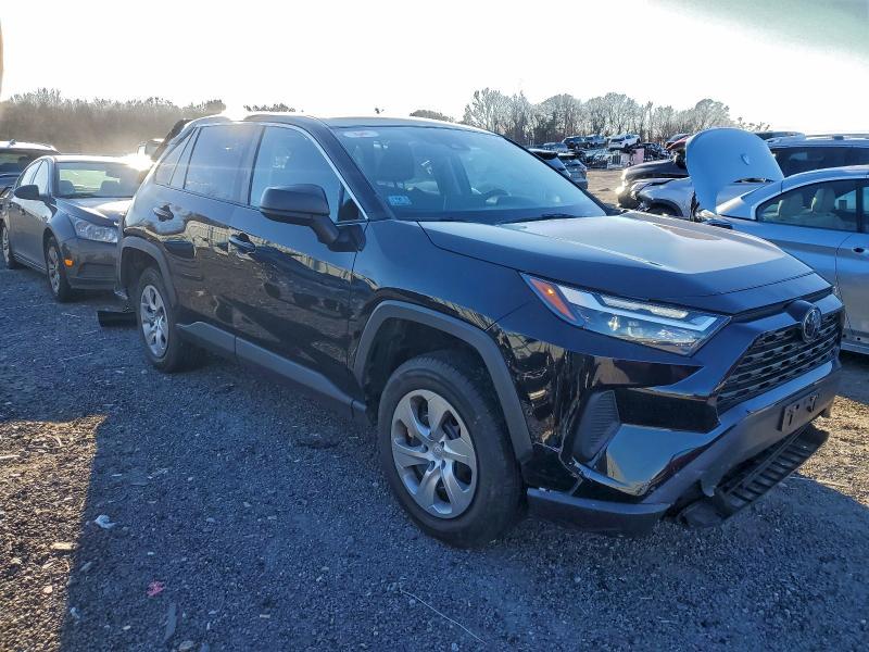 Photo 4 from auction – 2023 TOYOTA RAV4 with VIN 2T3H1RFV7PW269660