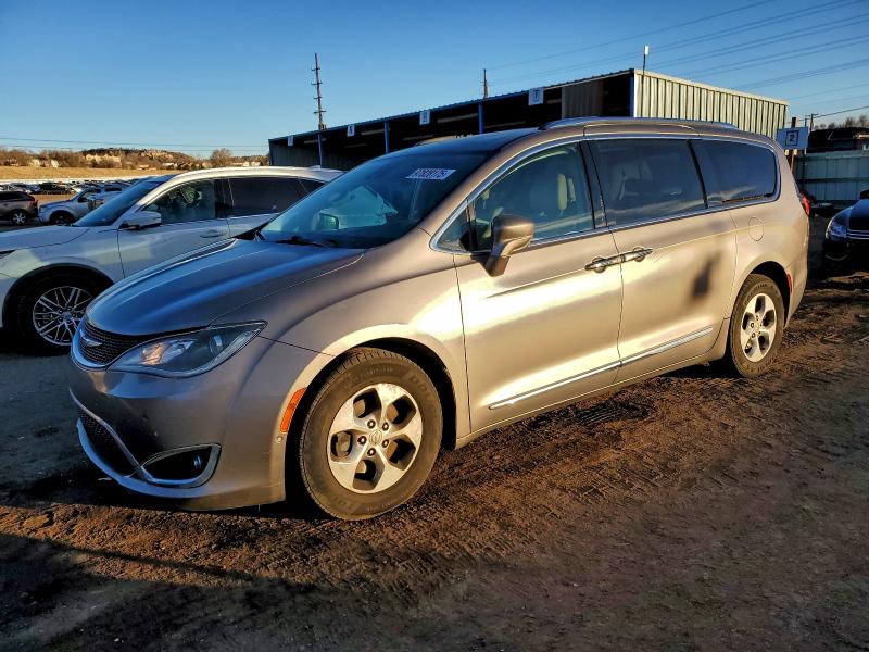CHRYSLER PACIFICA T 2017 with VIN 2C4RC1EG9HR537543 - Photo from auction