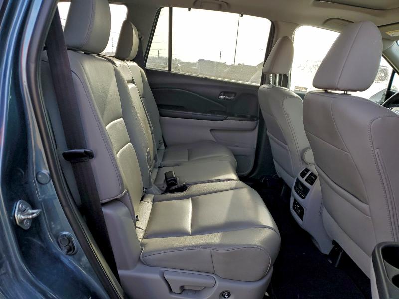 صورة رقم 11 من المزاد - 2017 HONDA PILOT TOUR مع VIN 5FNYF6H9XHB092108