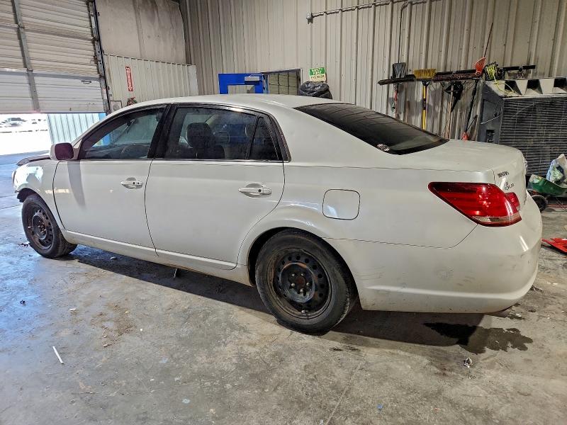 Photo 2 from auction – 2005 TOYOTA AVALON with VIN 4T1BK36B65U054783