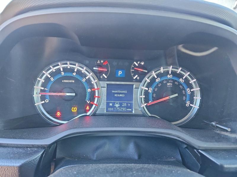 Photo 9 from auction – 2016 TOYOTA 4RUNNER SR with VIN JTEBU5JR8G5315970