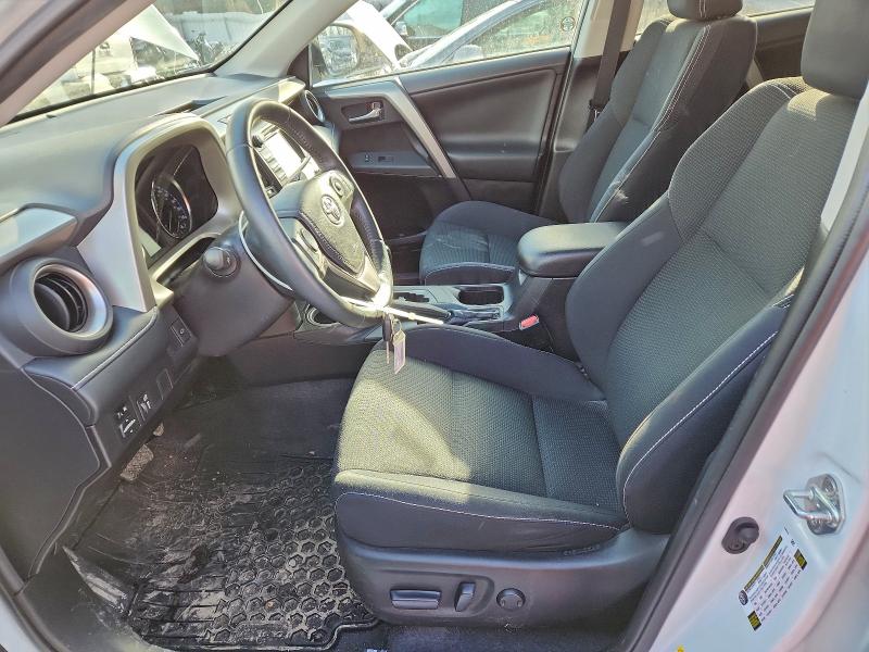 Photo 7 from auction – 2016 TOYOTA RAV4 XLE with VIN 2T3WFREV8GW298093