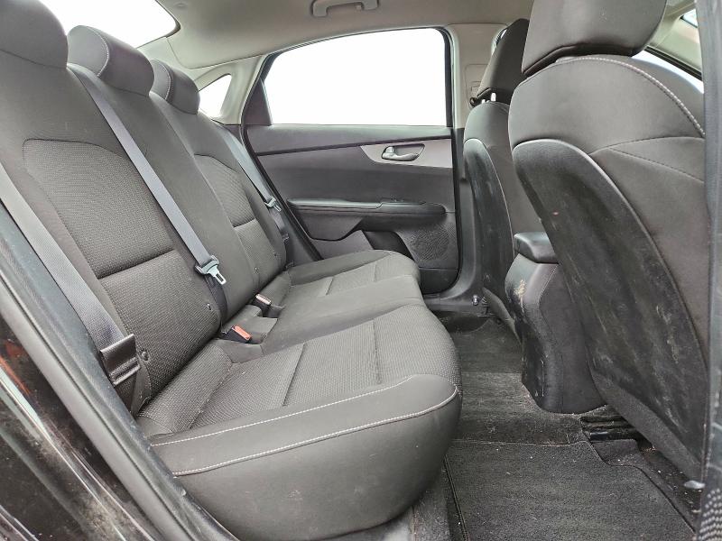 Photo 10 from auction – 2019 KIA FORTE FE with VIN 3KPF24AD6KE027081