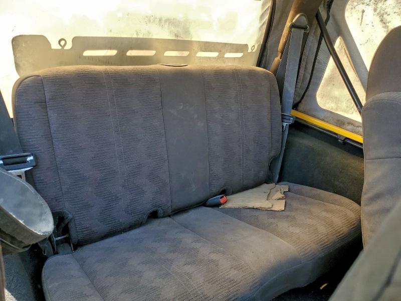 Photo 10 from auction – 2004 JEEP WRANGLER X with VIN 1J4FA39S34P763229