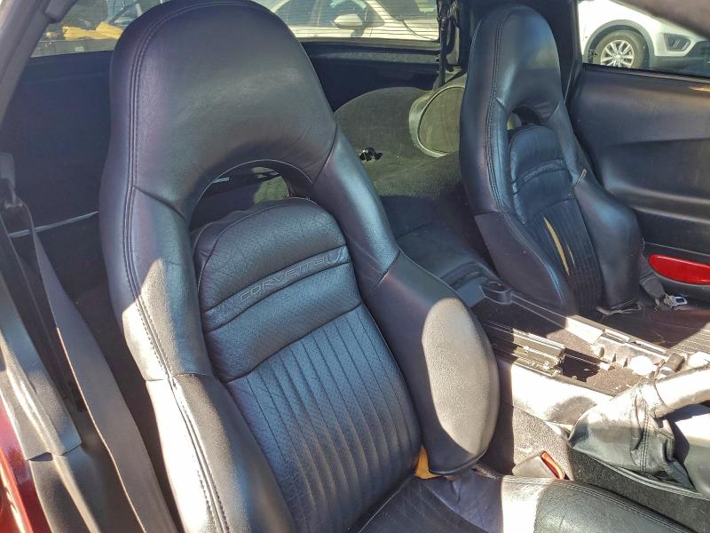 Photo 10 from auction – 2000 CHEVROLET CORVETTE with VIN 1G1YY22G6Y5110589