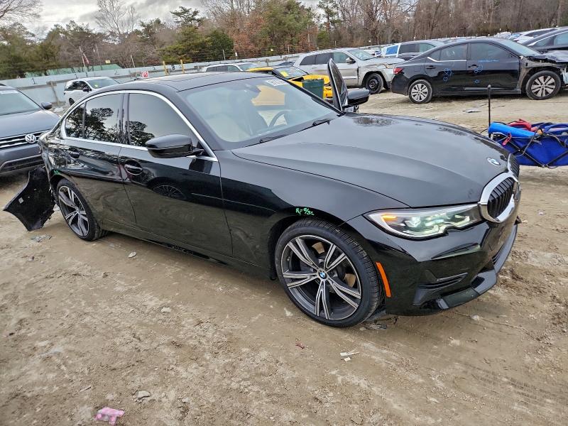 Photo 4 from auction – 2021 BMW 330XI with VIN 3MW5R7J03M8B64337