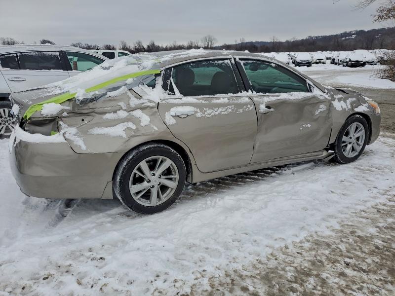 Photo 3 from auction – 2015 NISSAN ALTIMA 2.5 with VIN 1N4AL3AP4FN346871