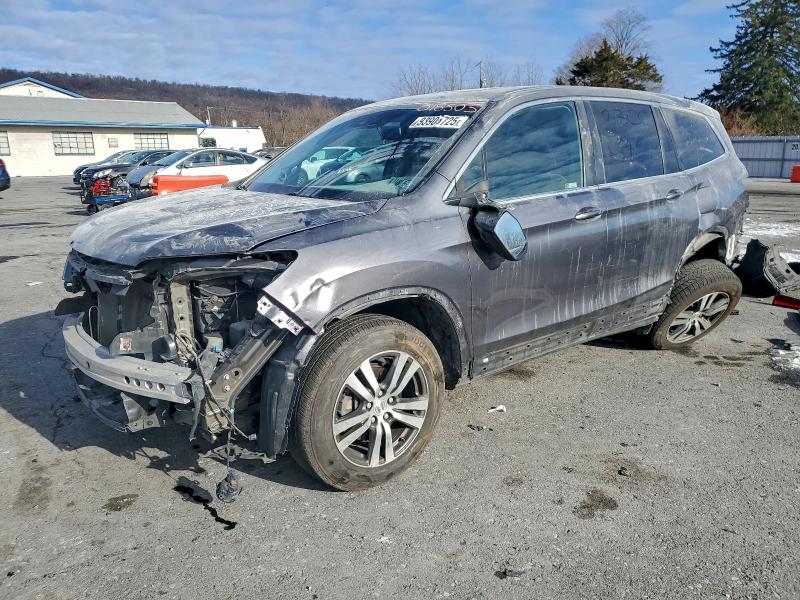 HONDA PILOT EXL 2018 with VIN 5FNYF6H68JB018505 - Photo from auction