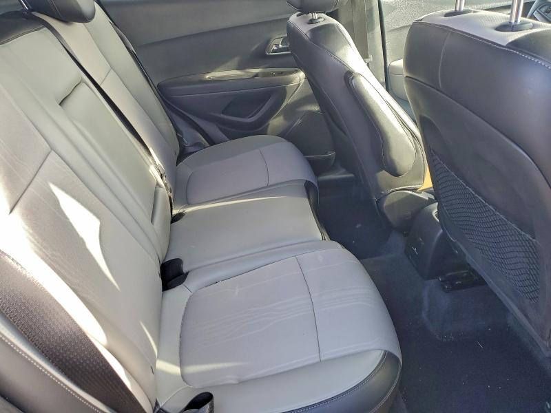 Photo 10 from auction – 2015 CHEVROLET TRAX 1LT with VIN KL7CJLSB6FB139599