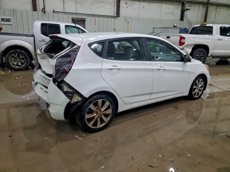 Photo 3 from auction – 2014 HYUNDAI ACCENT GLS with VIN KMHCU5AEXEU146099