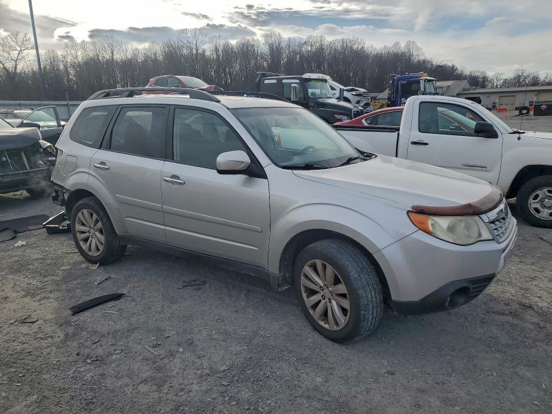Photo 4 from auction – 2011 SUBARU FORESTER L with VIN JF2SHAEC5BH752941
