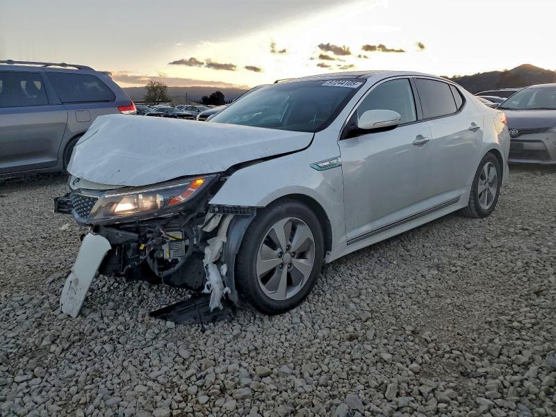 KIA OPTIMA HYB 2016 with VIN KNAGN4AD8G5098567 - Photo from auction