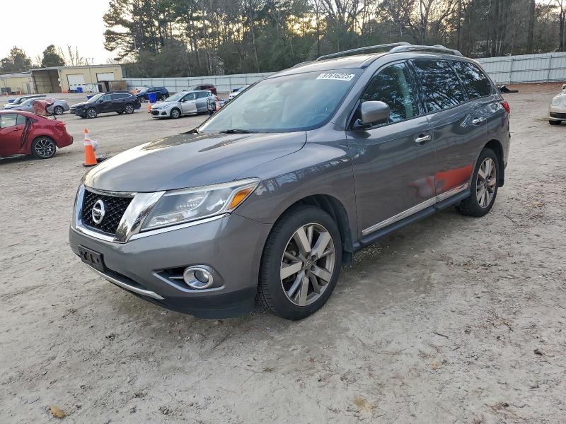 NISSAN PATHFINDER 2015 with VIN 5N1AR2MM7FC670537 - Photo from auction