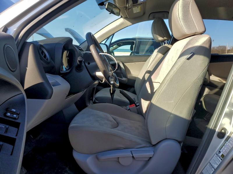 Photo 7 from auction – 2010 TOYOTA RAV4 with VIN 2T3BF4DV2AW047631
