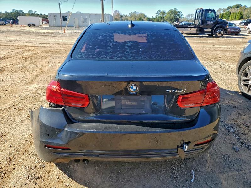 Photo 6 from auction – 2017 BMW 330 I with VIN WBA8B9G39HNU53045