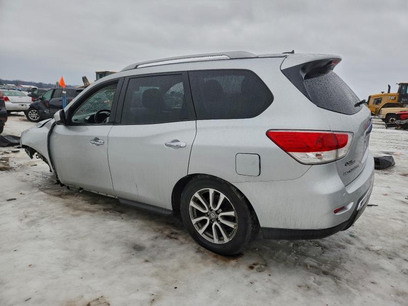 Photo 2 from auction – 2013 NISSAN PATHFINDER with VIN 5N1AR2MM1DC637353